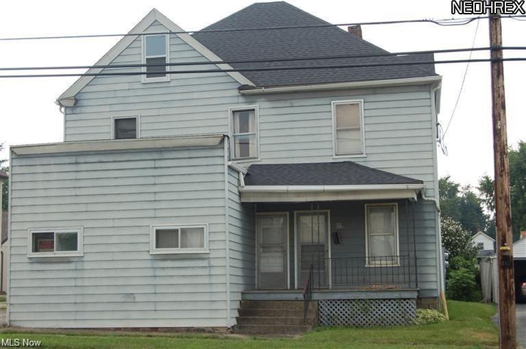 99 Center St unit 3, Struthers, OH 44471 - photo 1