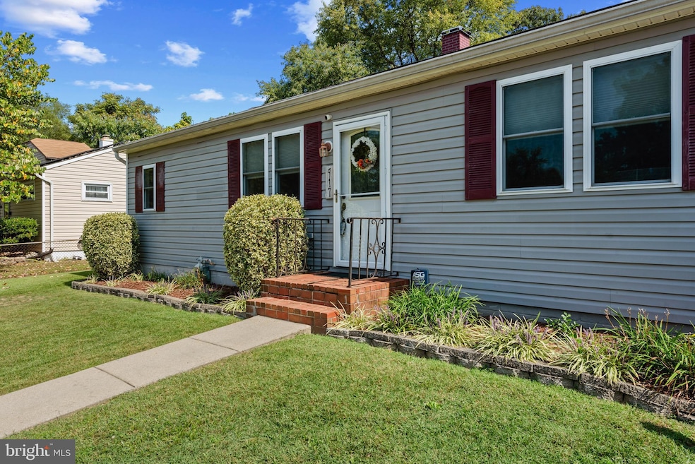 917 Langley Rd, Glen Burnie, MD 21060 - photo 1