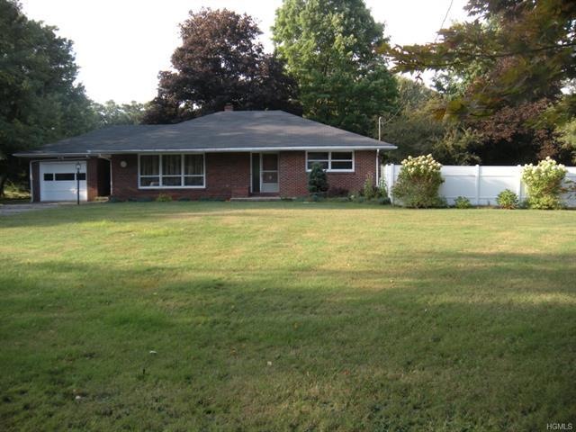 2 Georgian Terrace, Huguenot, NY 12746 - photo 1