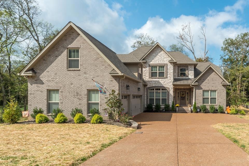 Welcome to this beautiful 