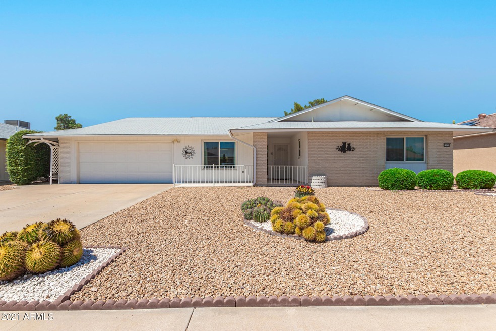 9726 W Wrangler Dr, Sun City, AZ 85373 - photo 1