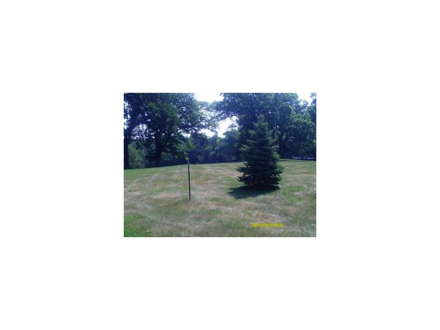 2051 Sky View Dr, Marion, IA 52302 - photo 1