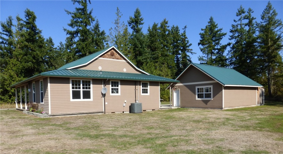 16948 Longmire Rd SE, Yelm, WA 98597 - photo 1