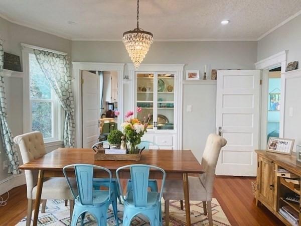 215 Crafts Rd unit 2, Chestnut Hill, MA 02467 - photo 1