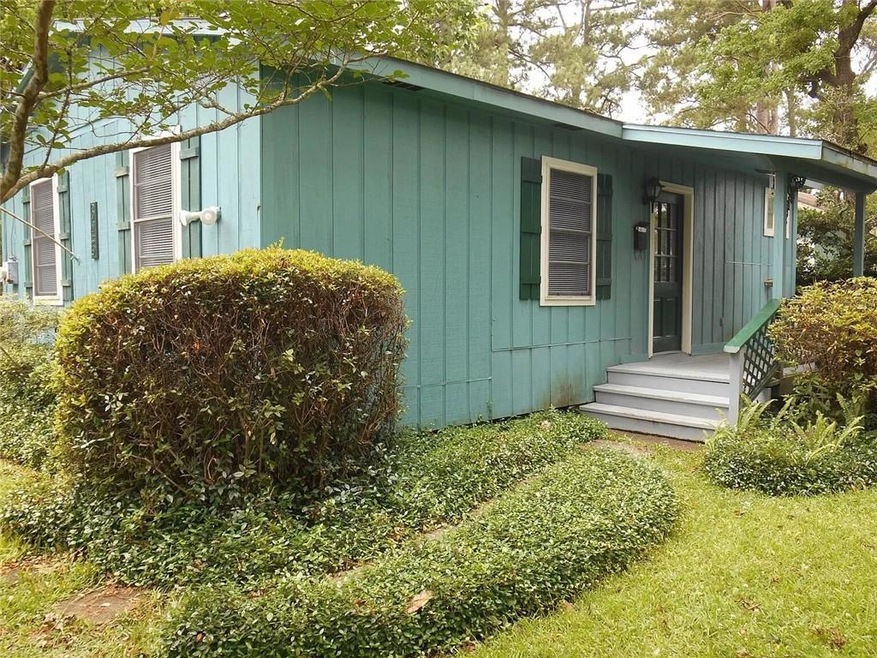 645 10th St, Lake Charles, LA 70601 - photo 1