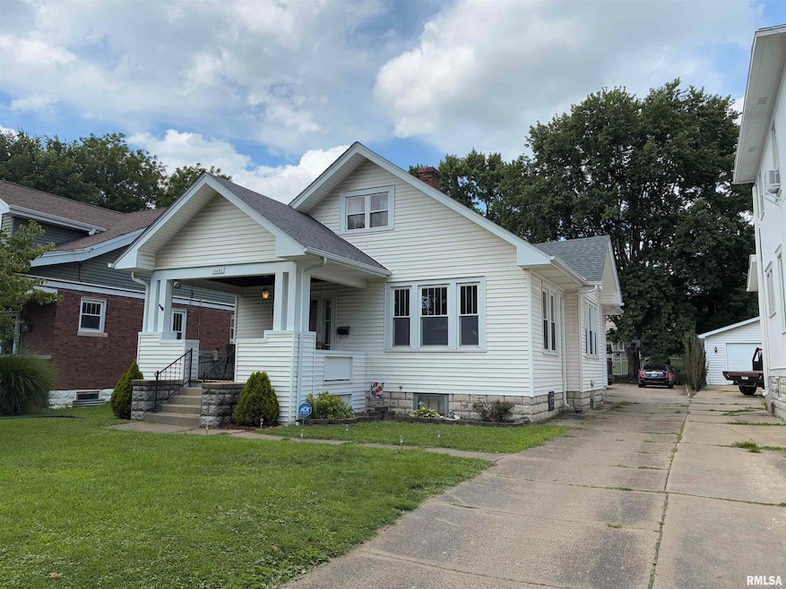 For Sale $235,000 • Co-Listing Agent