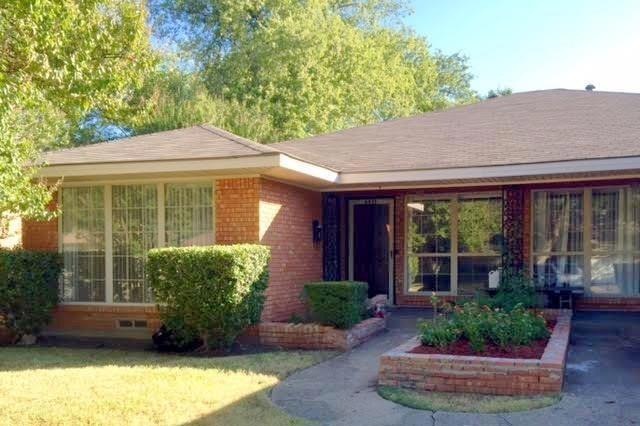 6457 Lontos Dr, Dallas, TX 75214 - photo 1