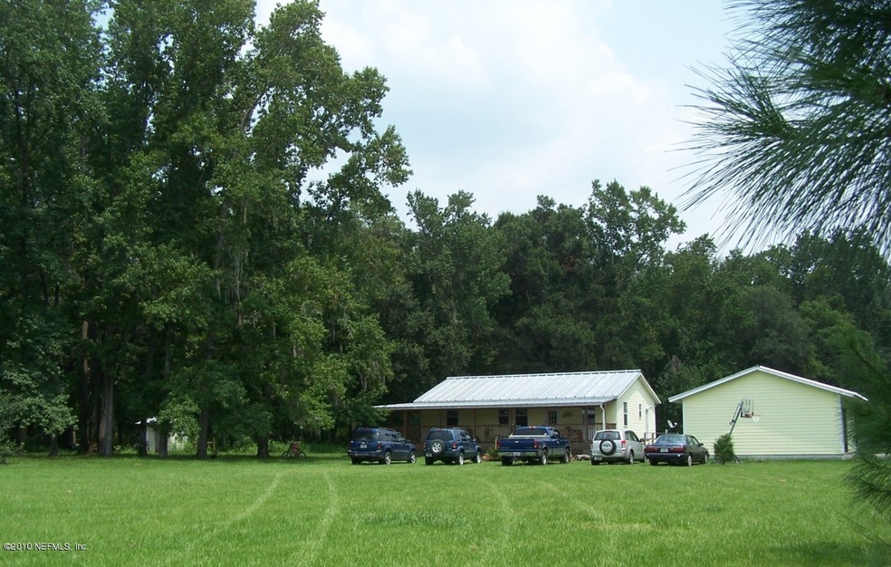 250 Nichols Rd, Florahome, FL 32140 - photo 1