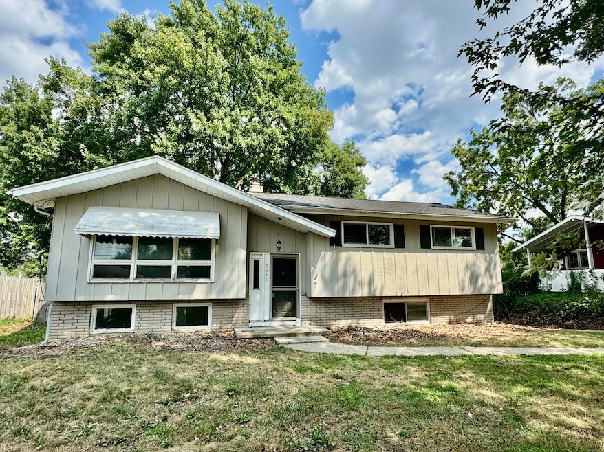 3042 Perry Ave SW, Wyoming, MI 49519 - photo 1