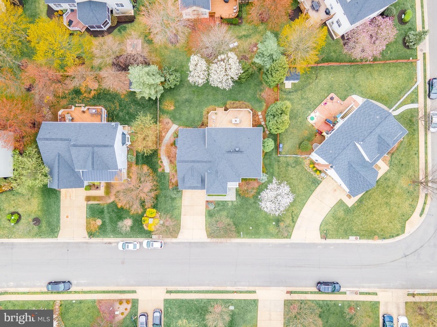 21590 Awbrey Place, Broadlands, VA 20148 - photo 1