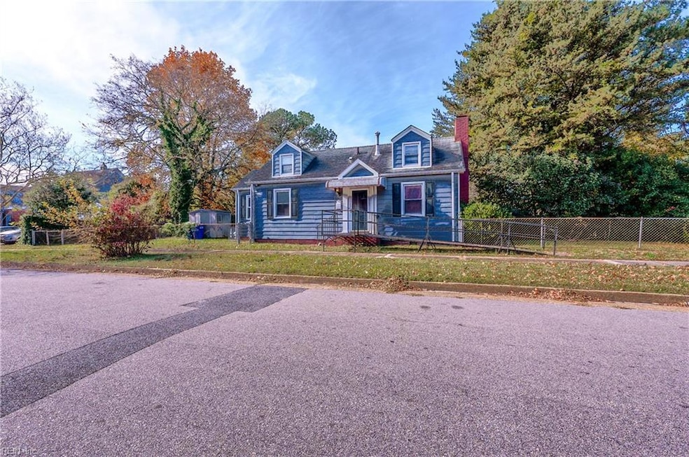 2917 Leo St, Norfolk, VA 23504 - photo 1