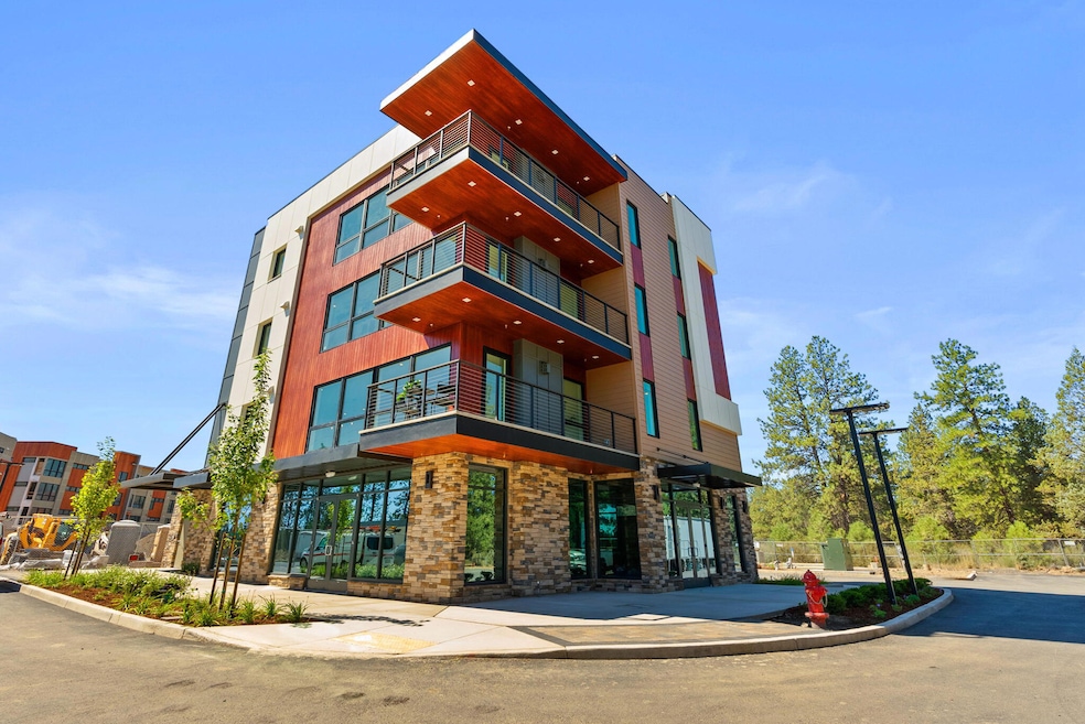 For Sale $1,375,000 • Co-Listing Agent