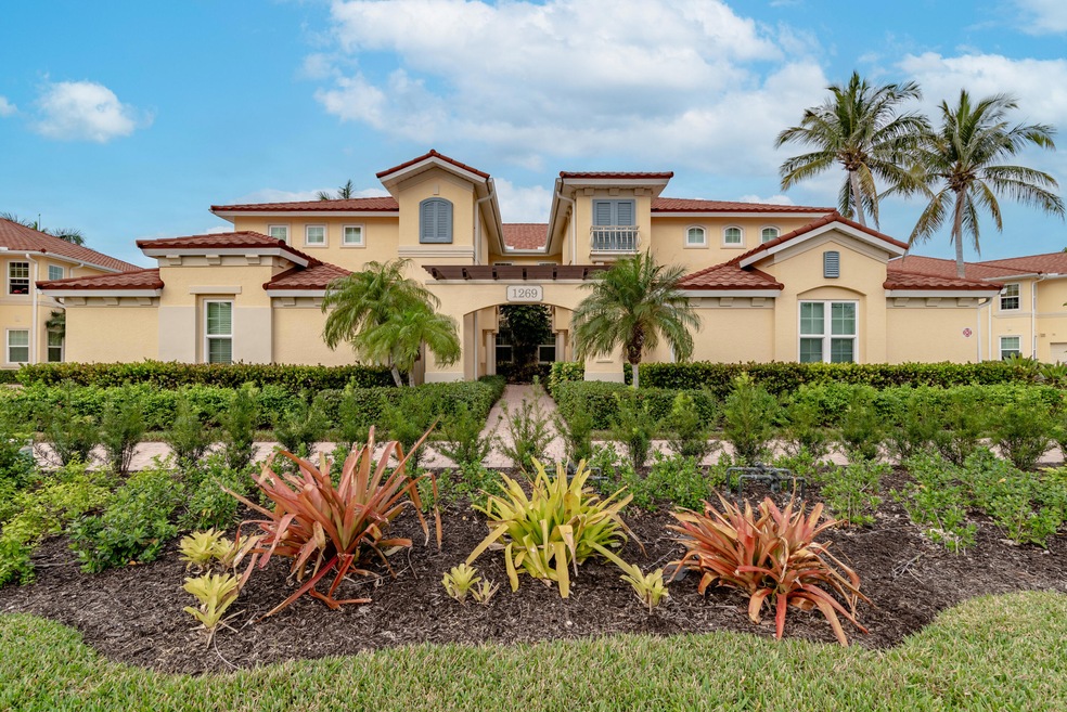 1269 Rialto Way Unit 101-print-001-012-F