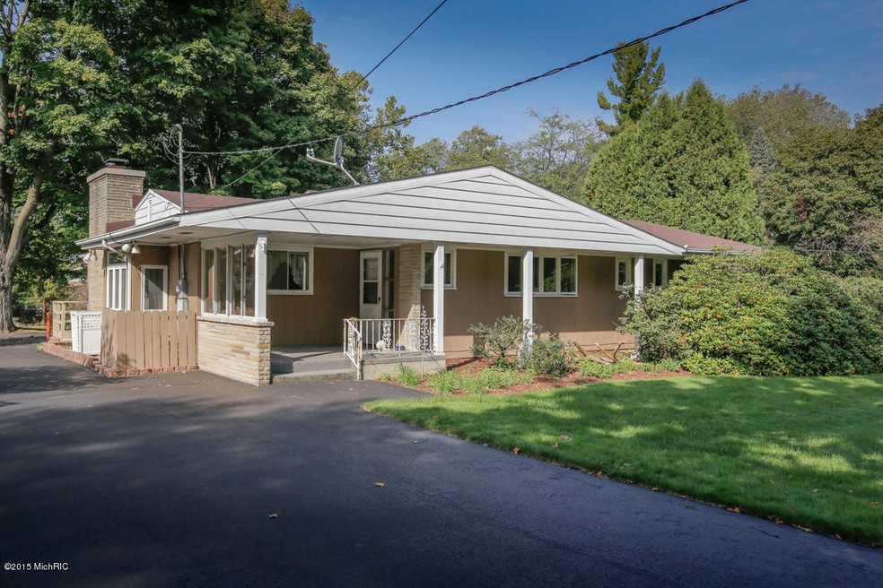 611 Linden-101