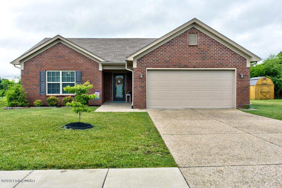 424 Gentry Crossings Blvd, Mount Washington, KY 40047 - photo 1