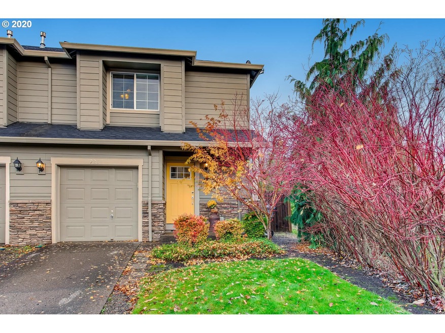 921 NW 3rd Ave, Canby, OR 97013 - photo 1