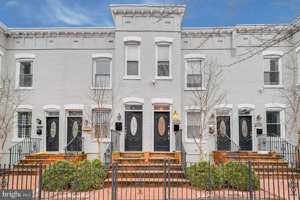 18 O St NW unit 18-A, Washington, DC 20001 - photo 1