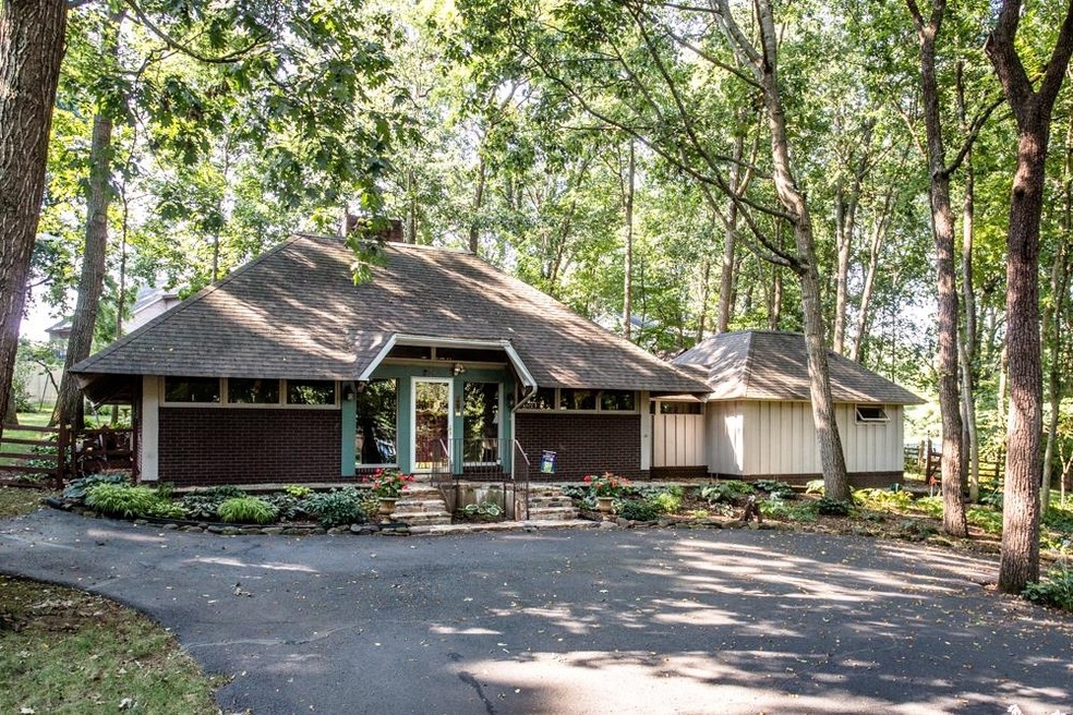 2865 Flint Ave, Harrisonburg, VA 22801 - photo 1