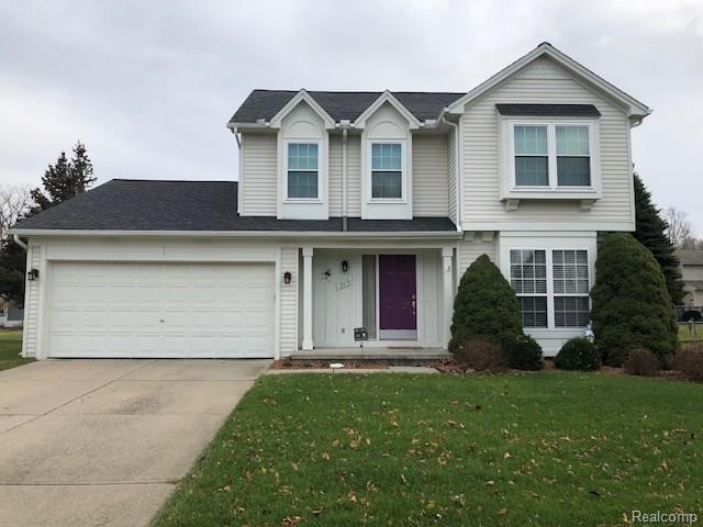 PARKWOOD S 916 FRONT.JPG