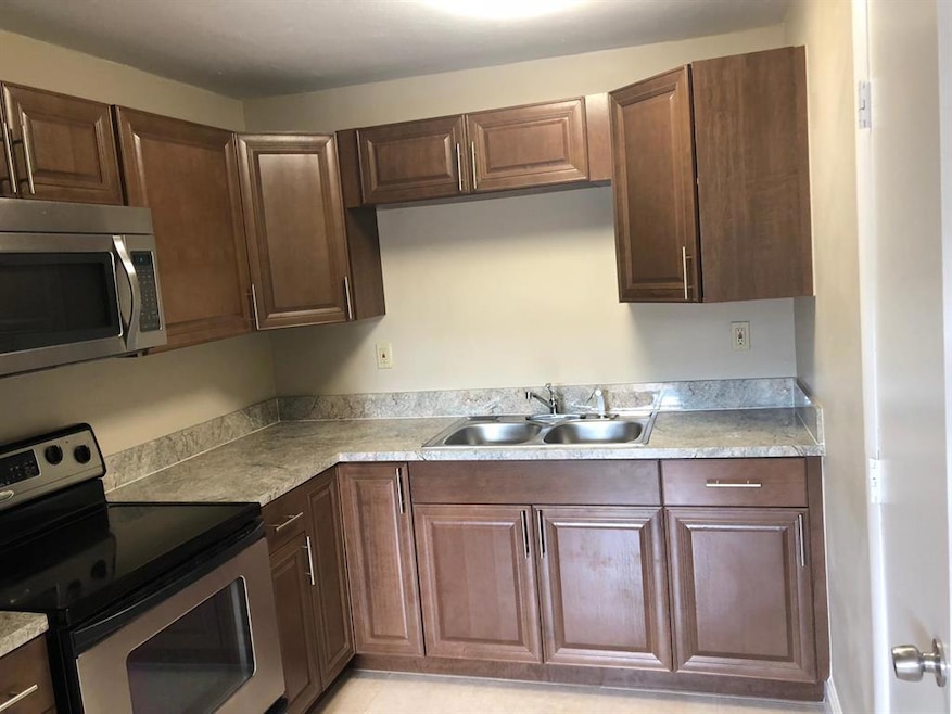 NEW KITCHEN