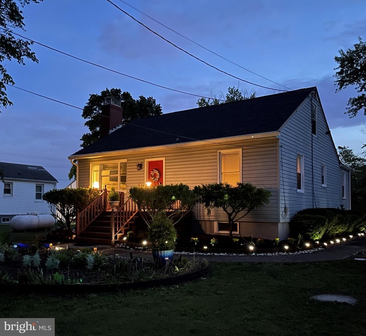 5640 Montgomery Rd, Ellicott City, MD 21043 - photo 1