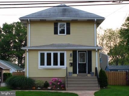 1027 Fairview Rd, Swarthmore, PA 19081 - photo 1