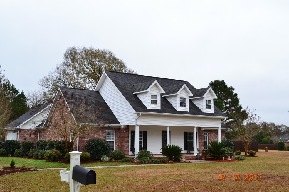 14 Bentwood Ln, Laurel, MS 39443 - photo 1