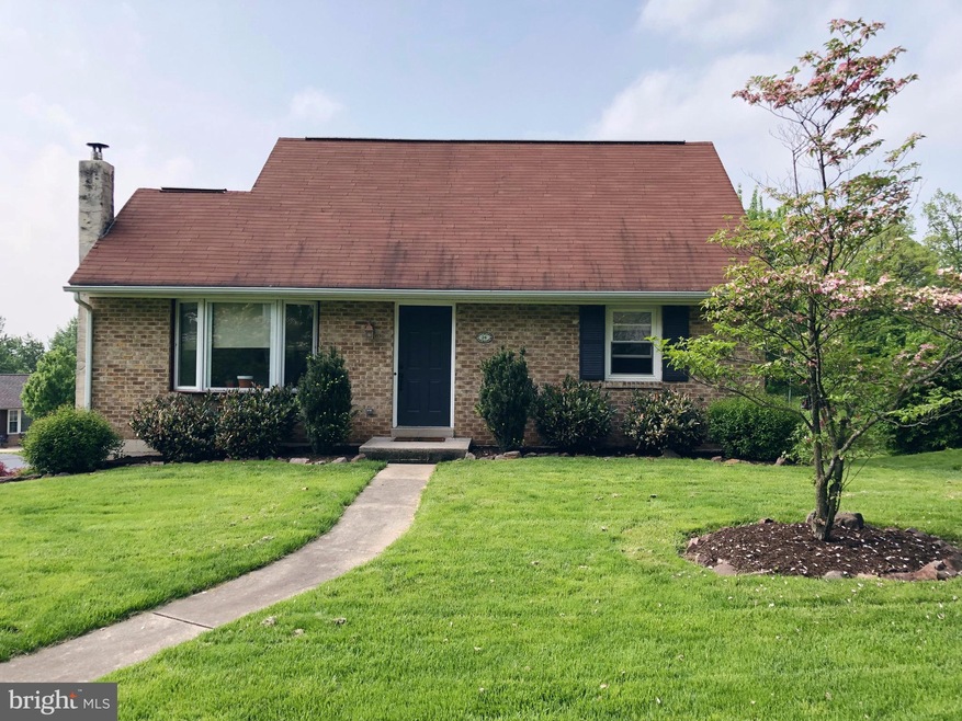 24 E Summit Dr, Stevens, PA 17578 - photo 1