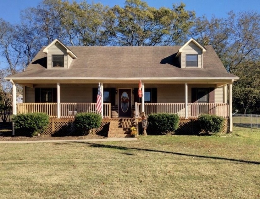 203 Keenan Ln, Shelbyville, TN 37160 - photo 1