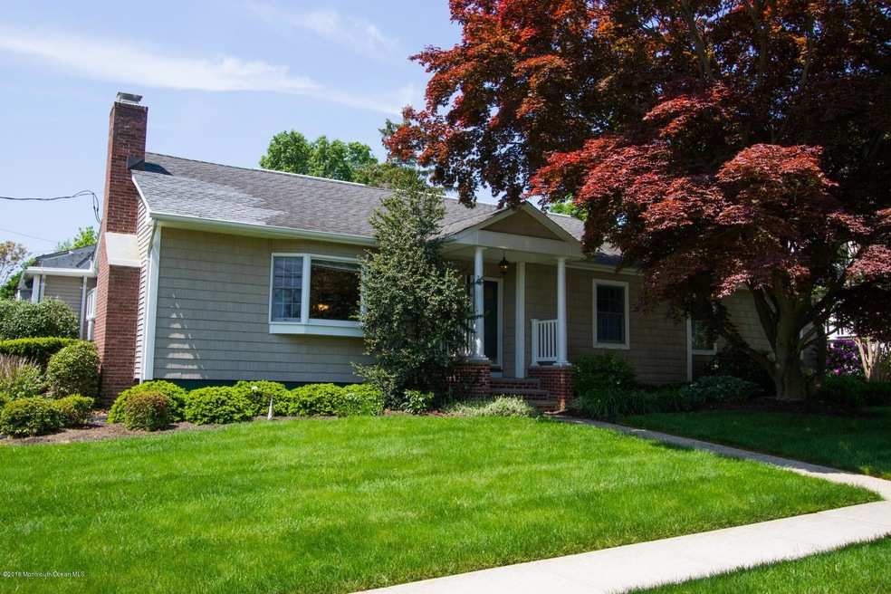 10 Cross St, Little Silver, NJ 07739 - photo 1