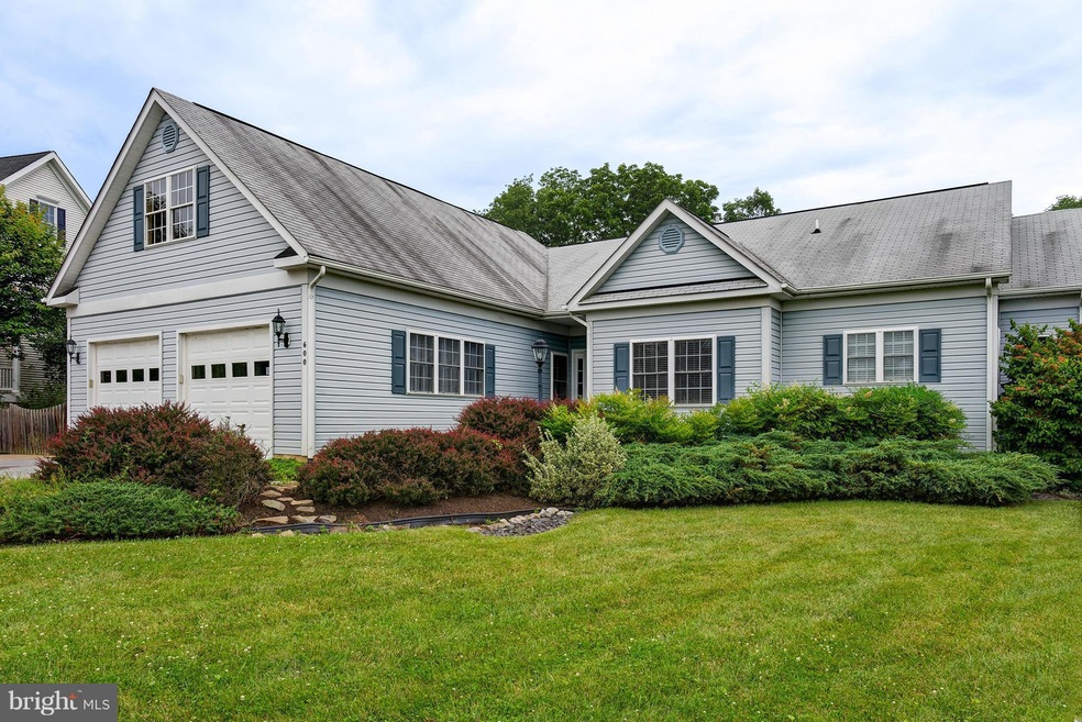 600 Glenmeade Cir, Purcellville, VA 20132 - photo 1