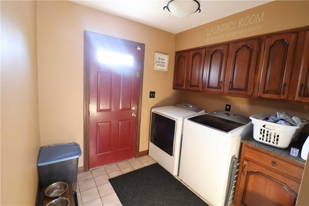 1517 W Deborah Dr, Greensburg, IN 47240 - photo 1