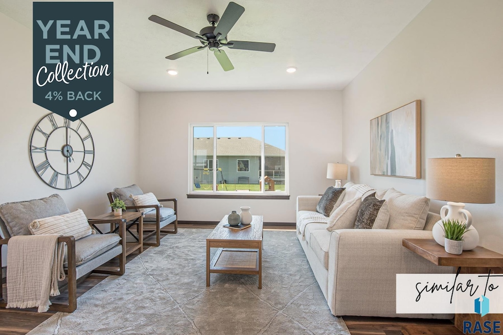 7825 E 44th St, Sioux Falls, SD 57110 - photo 1