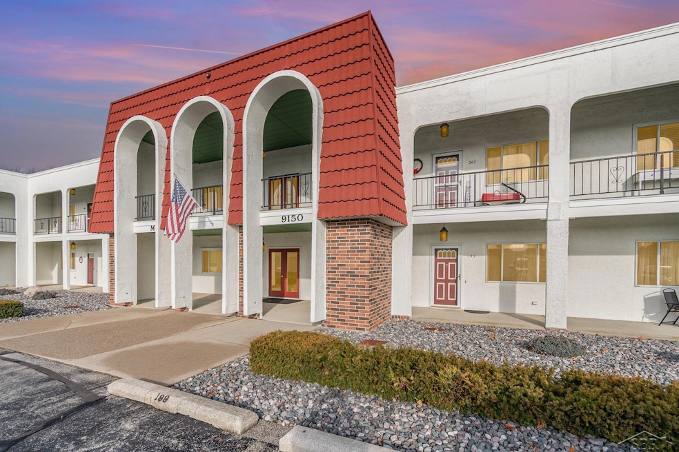 9150 Greenway Blvd unit M 199, Saginaw, MI 48609 - photo 1