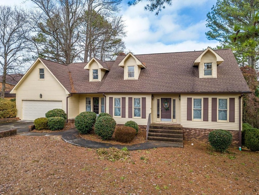 918 Georgia Cir NW, Cleveland, TN 37311 - photo 1