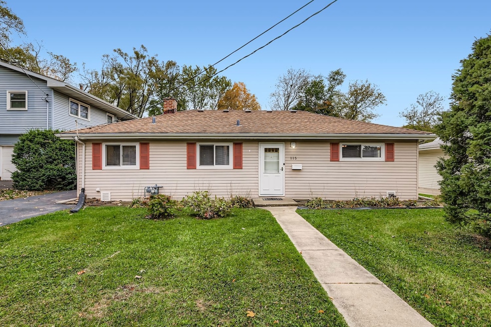 115 W Helen Rd, Palatine, IL 60067 - photo 1