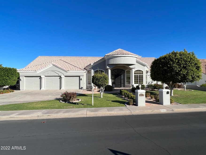 Jenny Menlo Front Elevation
