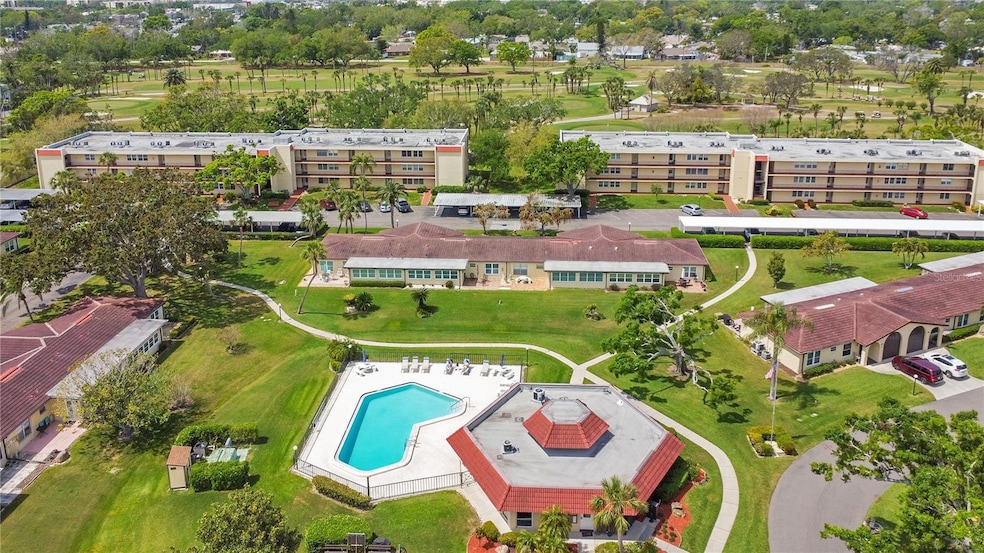 12200 Vonn Rd unit 1209, Largo, FL 33774 - photo 1