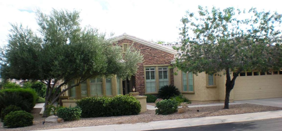 4743 E Azalea Dr unit 4, Gilbert, AZ 85298 - photo 1