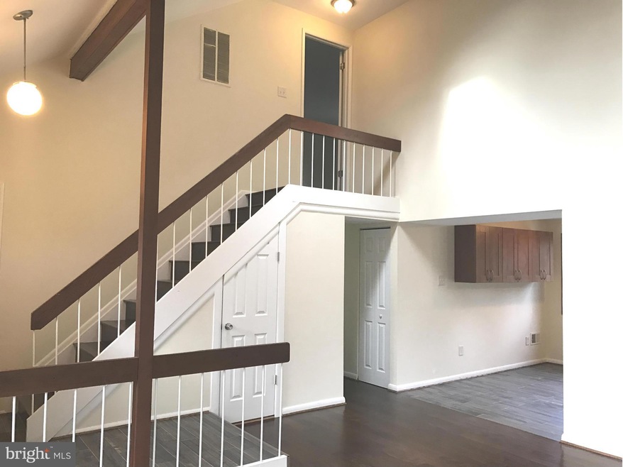 11505 Piney Lodge Rd, North Potomac, MD 20878 - photo 1