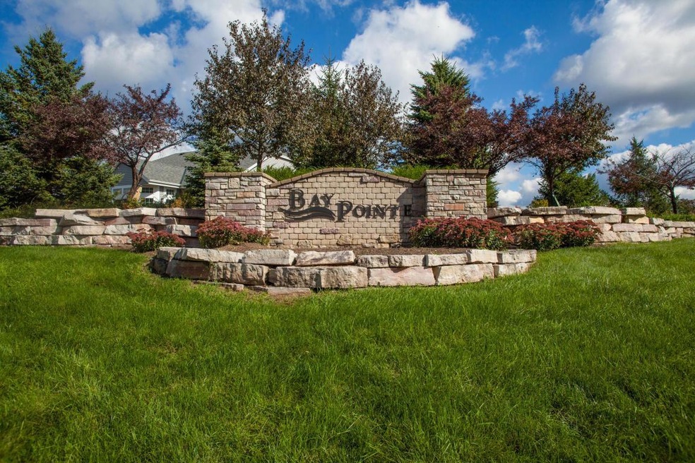 01-Bay Pointe