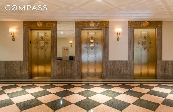 433 W 34th St unit 5P, New York, NY 10001 - photo 1