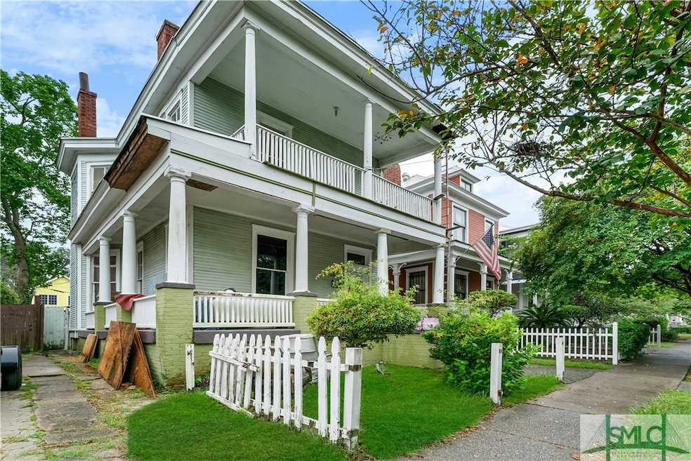 205 W 35th St, Savannah, GA 31401 - photo 1