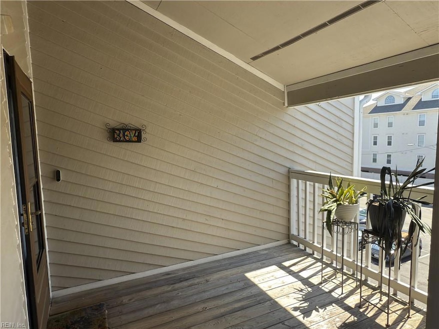 2325 Sea Shell Rd unit 304, Virginia Beach, VA 23451 - photo 1