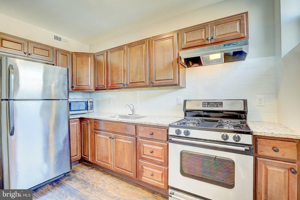 2874 Pelham Ave, Baltimore, MD 21213 - photo 1