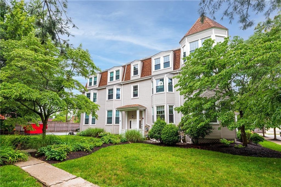 8 Slocum St unit 10, Providence, RI 02909 - photo 1