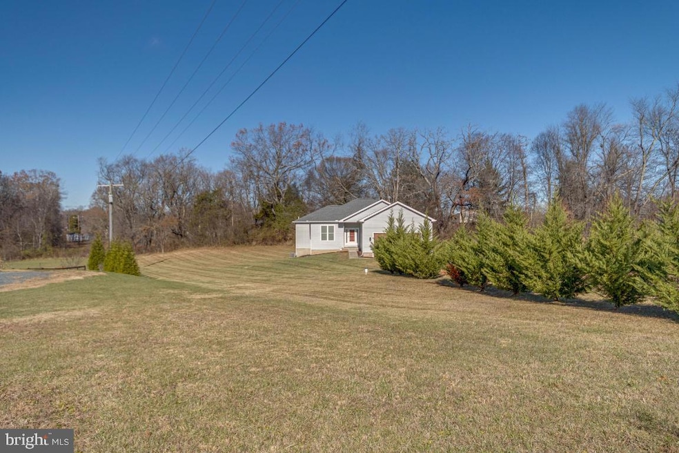 12123 Ira Hoffman Ln, Culpeper, VA 22701 - photo 1