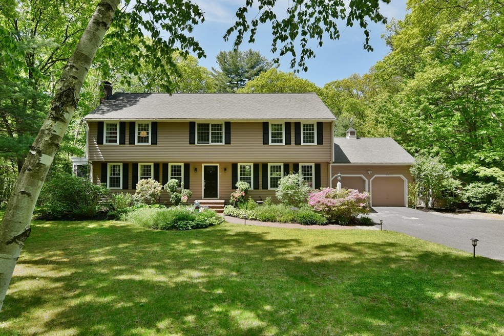 28 Ivy Ln, Sherborn, MA 01770 - photo 1