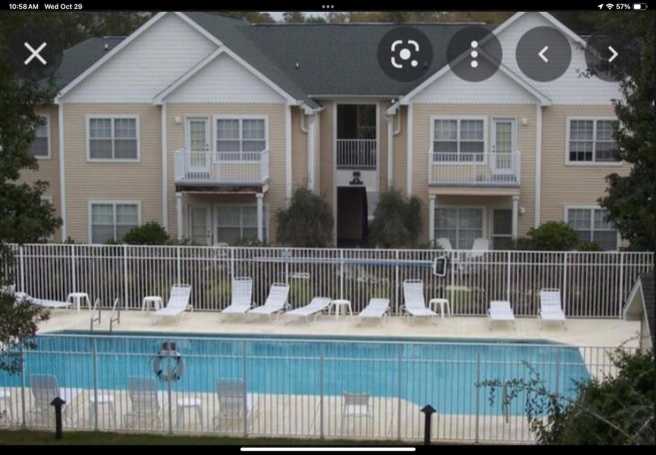 1501 Partin Dr N unit 211, Niceville, FL 32578 - photo 1