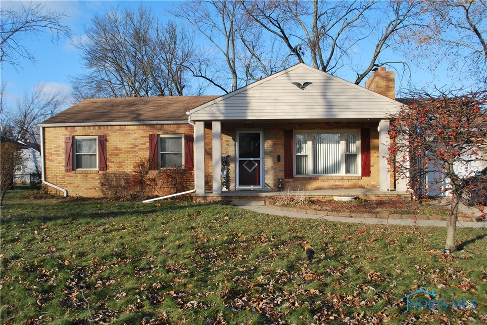 2446 Charlotte St, Toledo, OH 43613 - photo 1